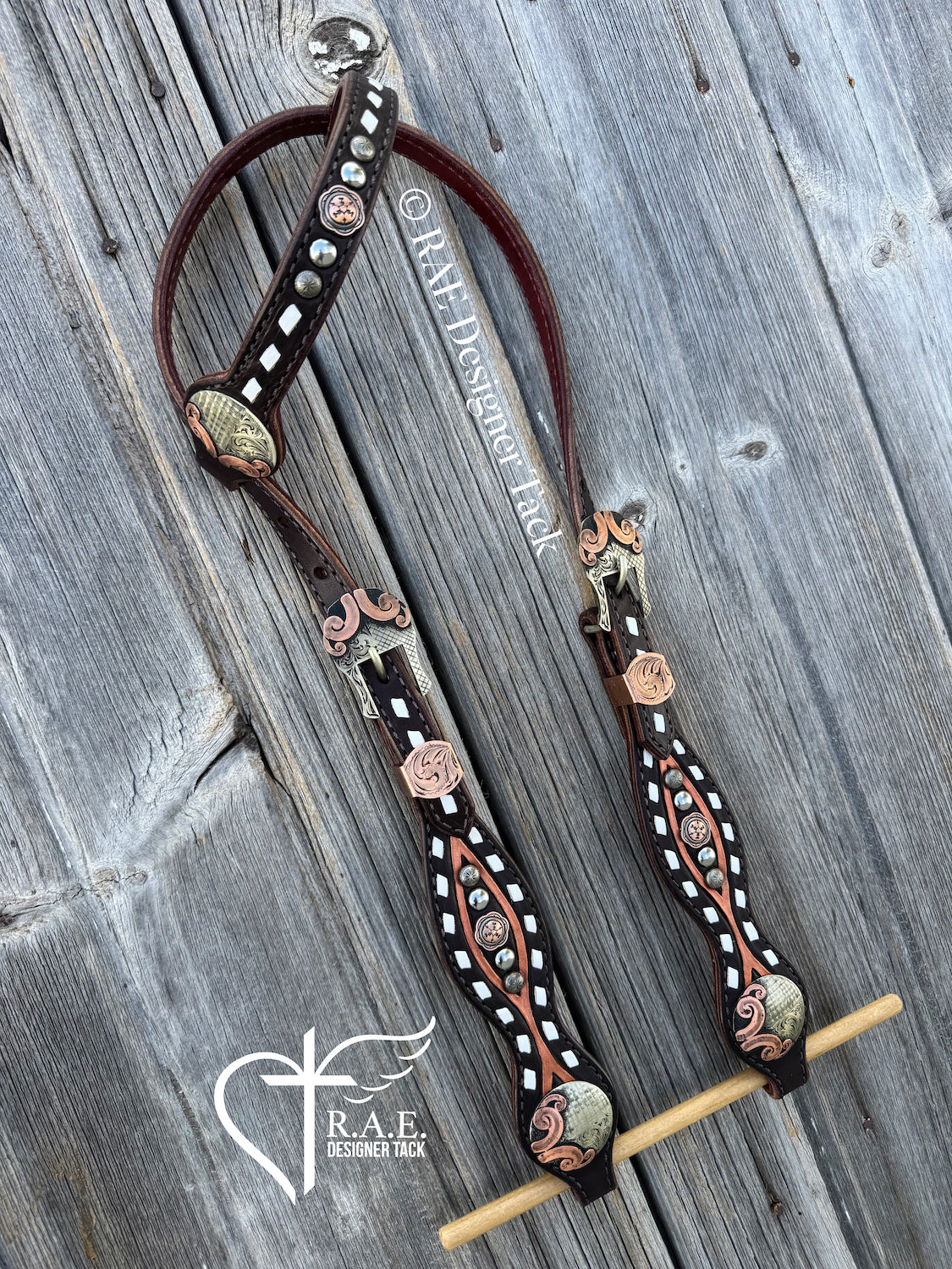 The Buckstitch Headstall